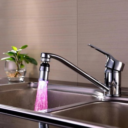 Kuchnia łazienka LED kran zlew 7 kolor zmiana wody Glow strumień wody prysznic LED kran krany światła akcesoria łazienkowe