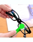 Dwa boczne szczotki do okularów z mikrofibry czyścik do okularów do czyszczenia okularów pocierać do czyszczenia kolor losowo