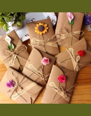 10 sztuk Retro DIY papier pakowy zaproszenie powitanie kartka okolicznościowa z kopertą Handmade suchy kwiat zaproszenie na ślub