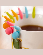 5 sztuk śliczne ślimak kształt silikonowy uchwyt na kubek kubek herbaty wiszące narzędzia herbaty narzędzia losowy kolor