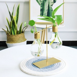 Żarówka kształt wazon ze szkła roślina hydroponiczna pojemnik kwiat z kutego żelaza doniczki szklane wazony ślubne Nordic Decor 