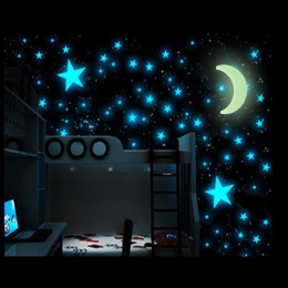 100 sztuk gwiazdy księżyc świecące w ciemności naklejki oświetlenie w nocy Art naklejki akcesoria do dekoracji domu