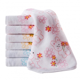 100% czystej bawełny dla dzieci mały ręcznik kreskówka wzór mały łazienka wieszak na ręczniki ręcznik chusteczka miękki ręcznik 