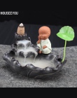 Mały mnich cofaniu kadzidło palnika dekoracji domu kreatywny ceramiczny stożek wodospad uchwyt kadzidła buddyjski Censer + 10 sz