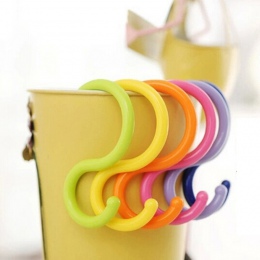 Wielofunkcyjne kolorowe ozdobne haki w kształcie litery S do kuchni na kubki uchwyty na zabawki wieszaki na ubrania