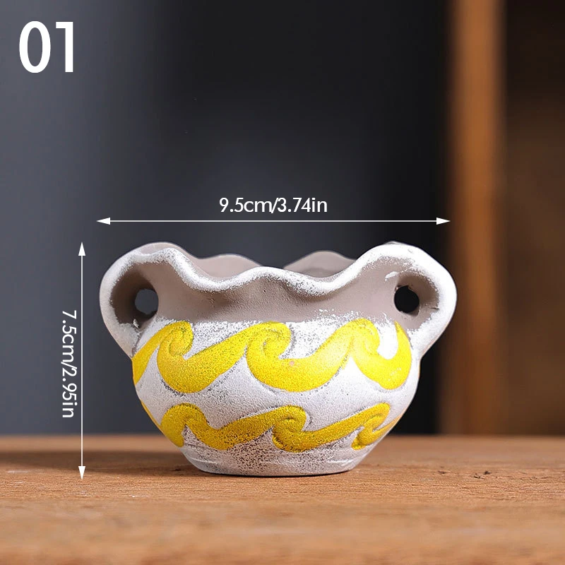 Ceramiczna doniczka retro ręcznie malowana — do sukulentów i dekoracji Biały