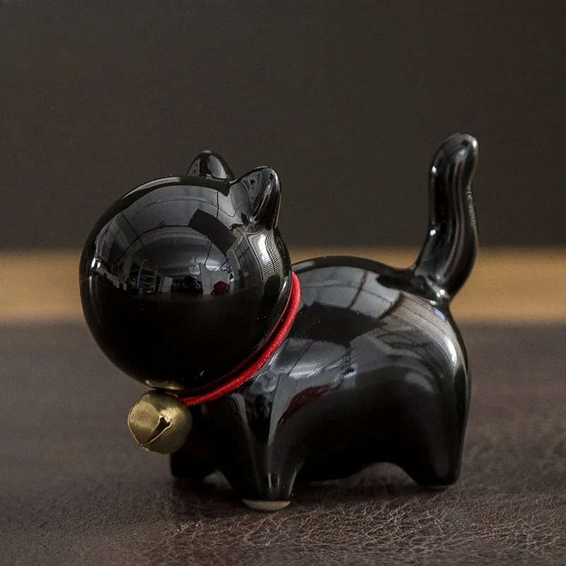 Ceramiczna figurka kota do herbaty - ozdoba na biurko Czarny