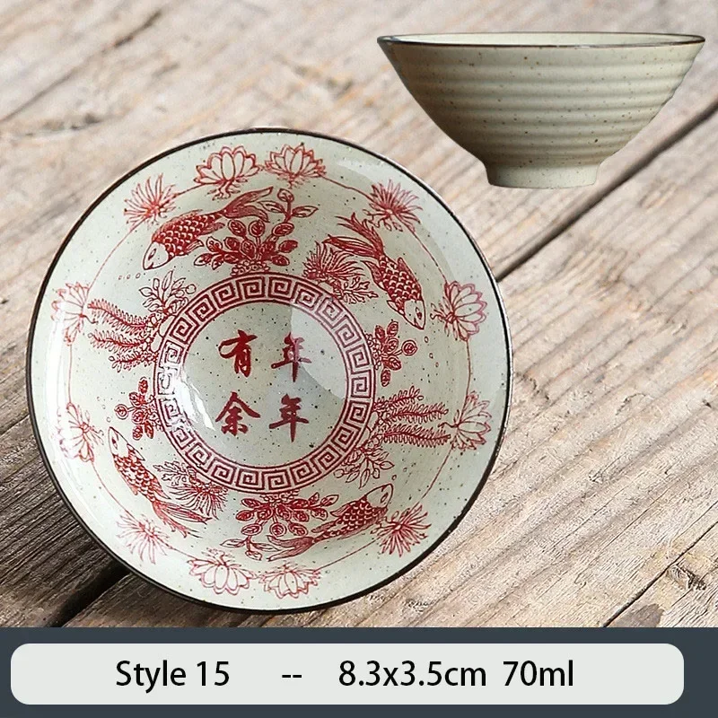 Ceramiczna filiżanka do herbaty 70 ml ręcznie zdobiona kwiatami Beżowy