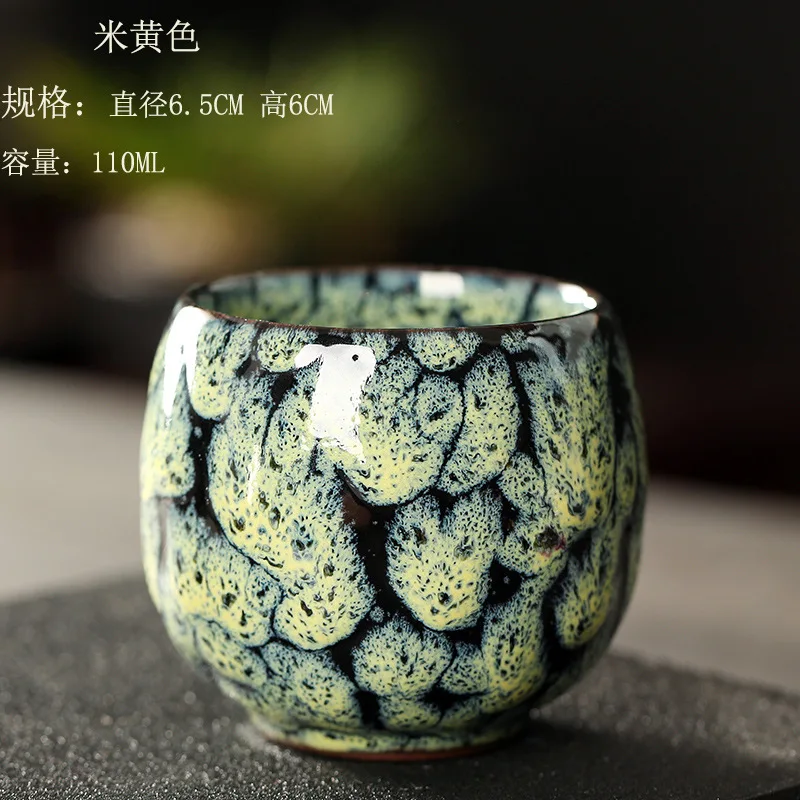 Ceramiczna filiżanka do herbaty w stylu japońskim ze wzorem z pieca Piękna niebieska