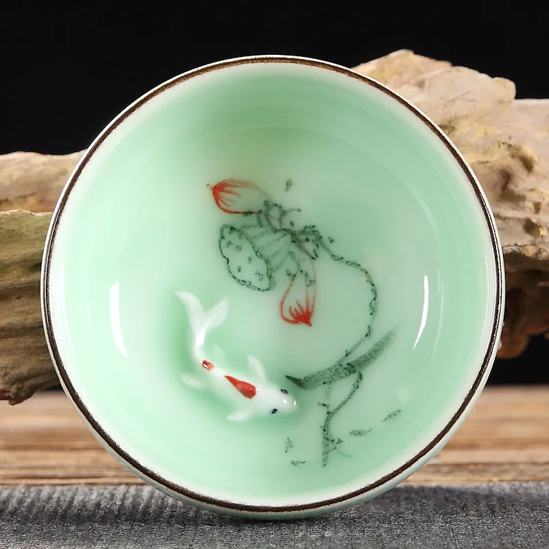 Ceramiczna filiżanka do herbaty z motywem karpia Lotus 60 ml Czerwony