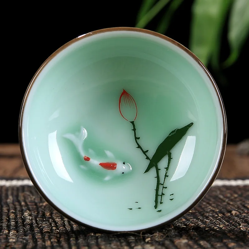 Ceramiczna filiżanka do herbaty z motywem karpia Lotus 60 ml Niebieski