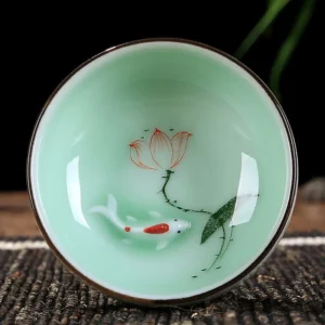 Ceramiczna filiżanka do herbaty z motywem karpia Lotus 60 ml żółty