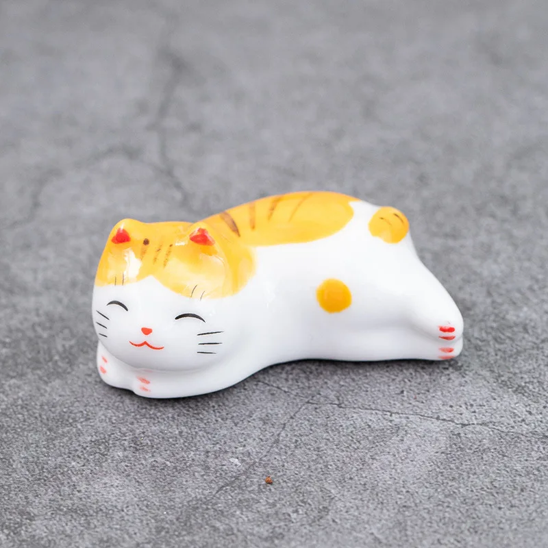 Ceramiczna podstawka na pałeczki w kształcie kota Fioletowy/фиолетовый