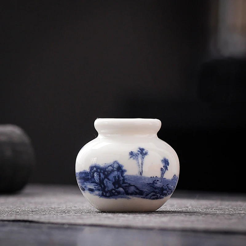 Ceramiczny mini wazon w stylu porcelany Zielony