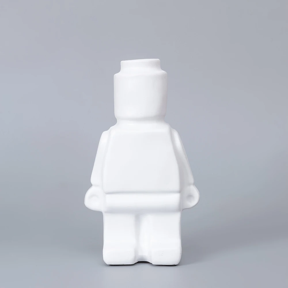 Ceramiczny wazon robot nordycki — dekoracja biurka i gabinetu Biały