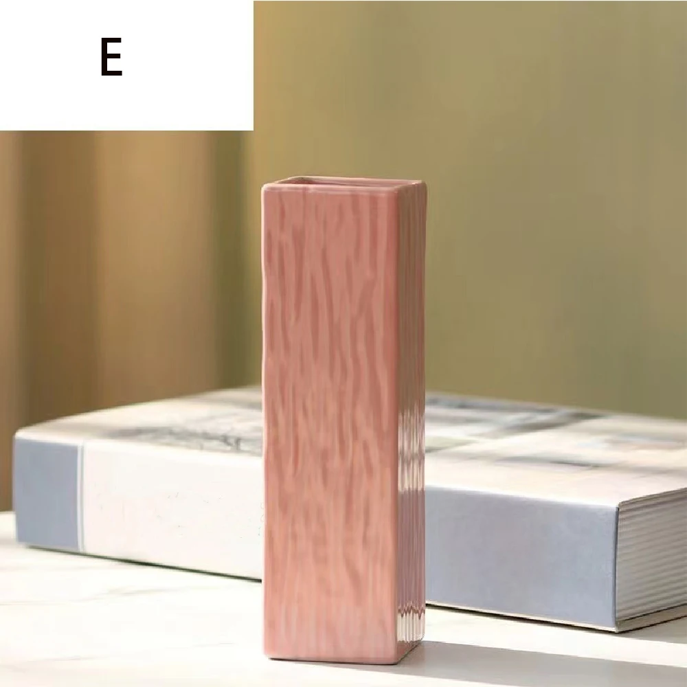 Ceramiczny wazon do salonu – prosta dekoracja stołu i hydroponika śliwka