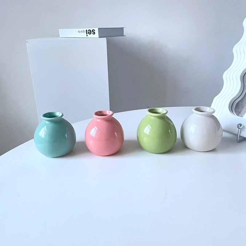 Ceramiczny wazon w stylu skandynawskim na kwiaty Głęboki niebieski