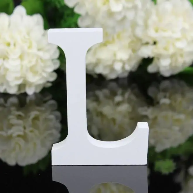 Drewniane litery alfabetu 8 cm do dekoracji DIY Głęboki niebieski