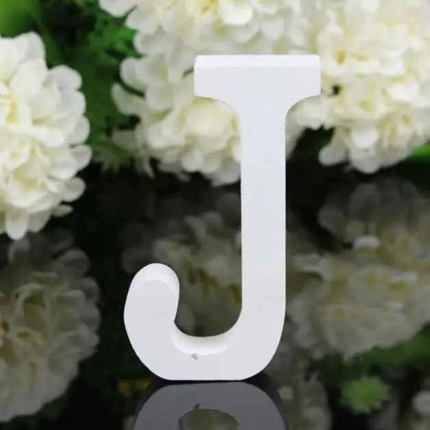 Drewniane litery alfabetu 8 cm do dekoracji DIY Jasnozielony