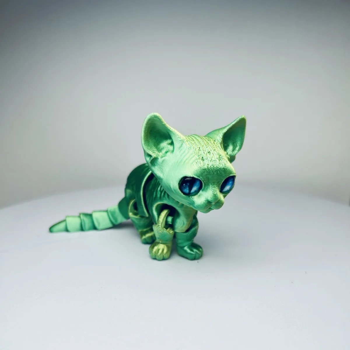 Figurka kota syjamskiego 3D z ruchomymi stawami Khaki