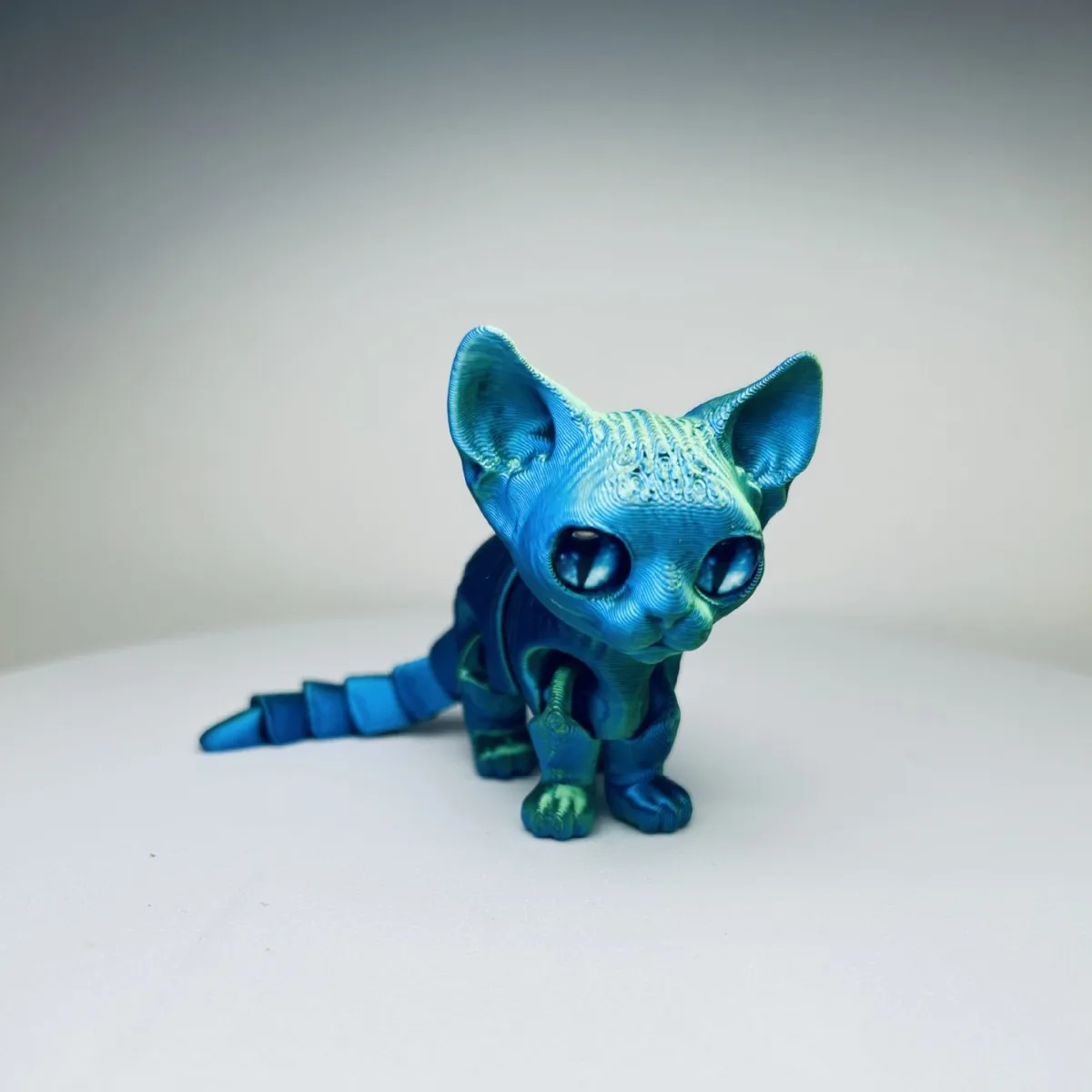 Figurka kota syjamskiego 3D z ruchomymi stawami Jasnożółty