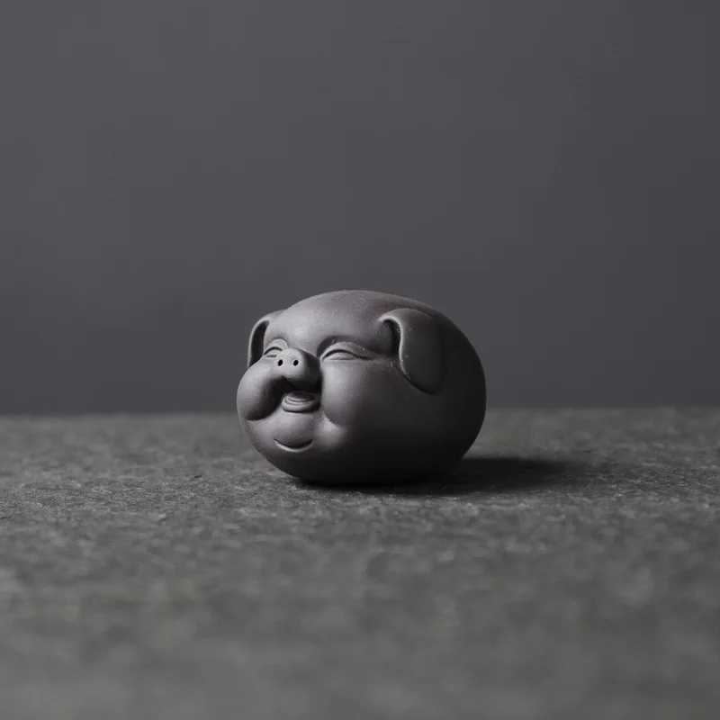 Figurka świnki tea pet z fioletowej gliny – ozdoba stołu do herbaty Czarny