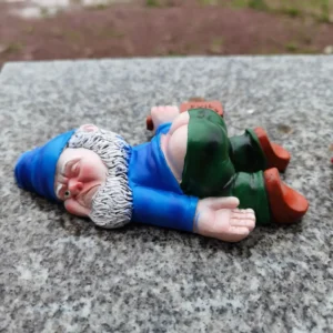 Figurki pijanych krasnali ogrodowych 15 cm Niebieski