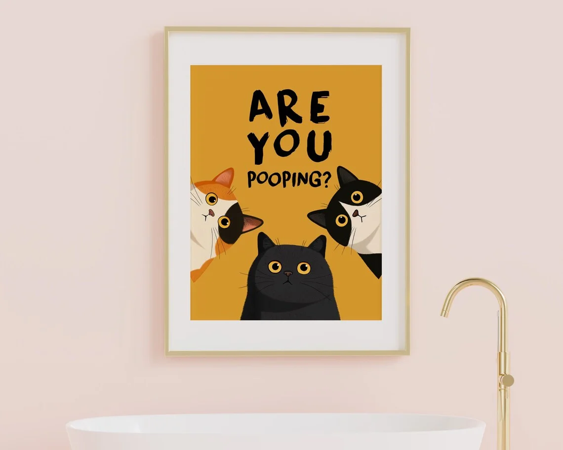 Humorystyczny plakat z kotem do łazienki śmieszny nadruk Szary
