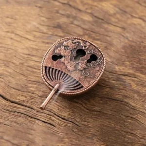 Kadzielnica w kształcie mini czajnika — vintage uchwyt na kadzidełka Biały