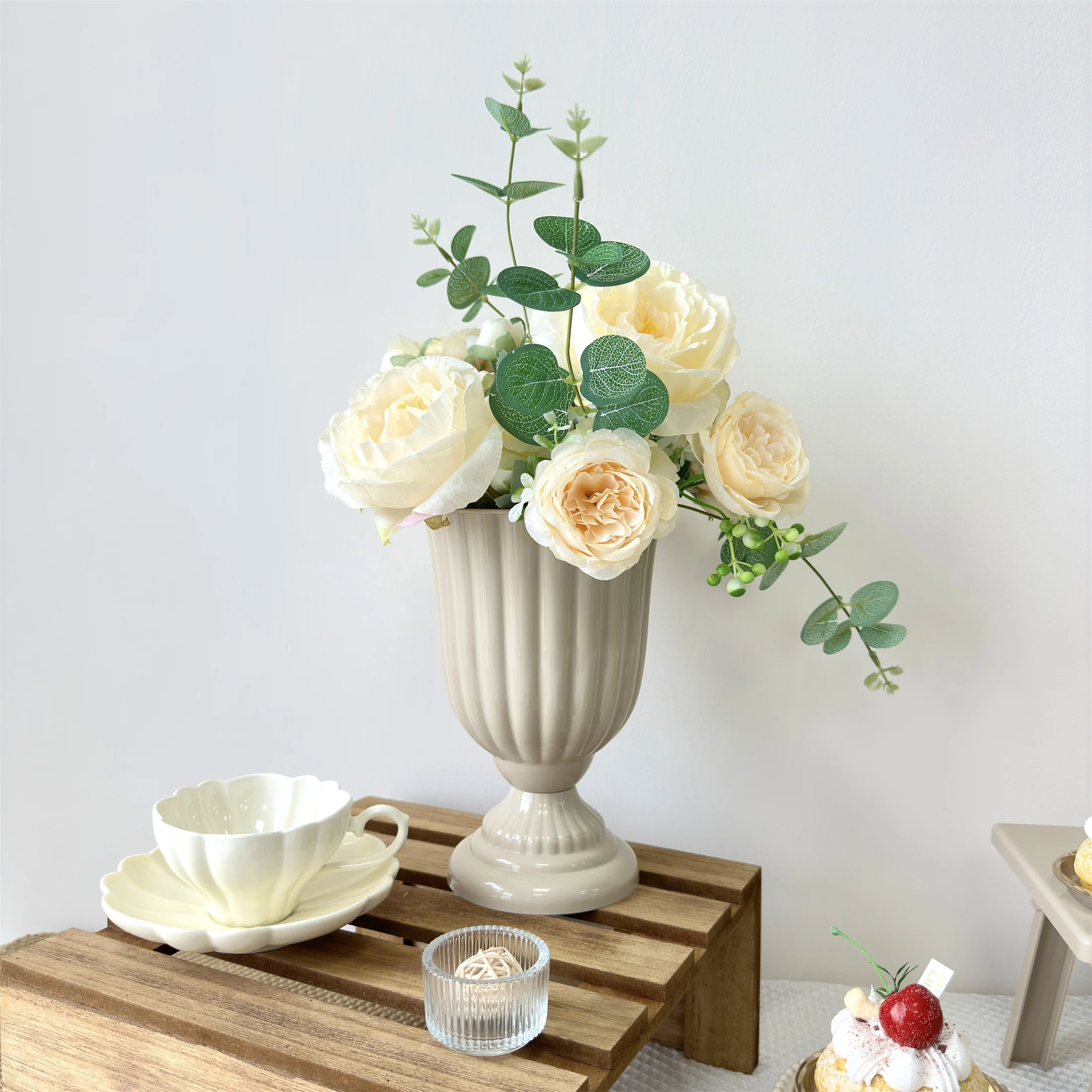 Kolorowy ceramiczny wazon retro na stół dekoracyjny Jasnożółty