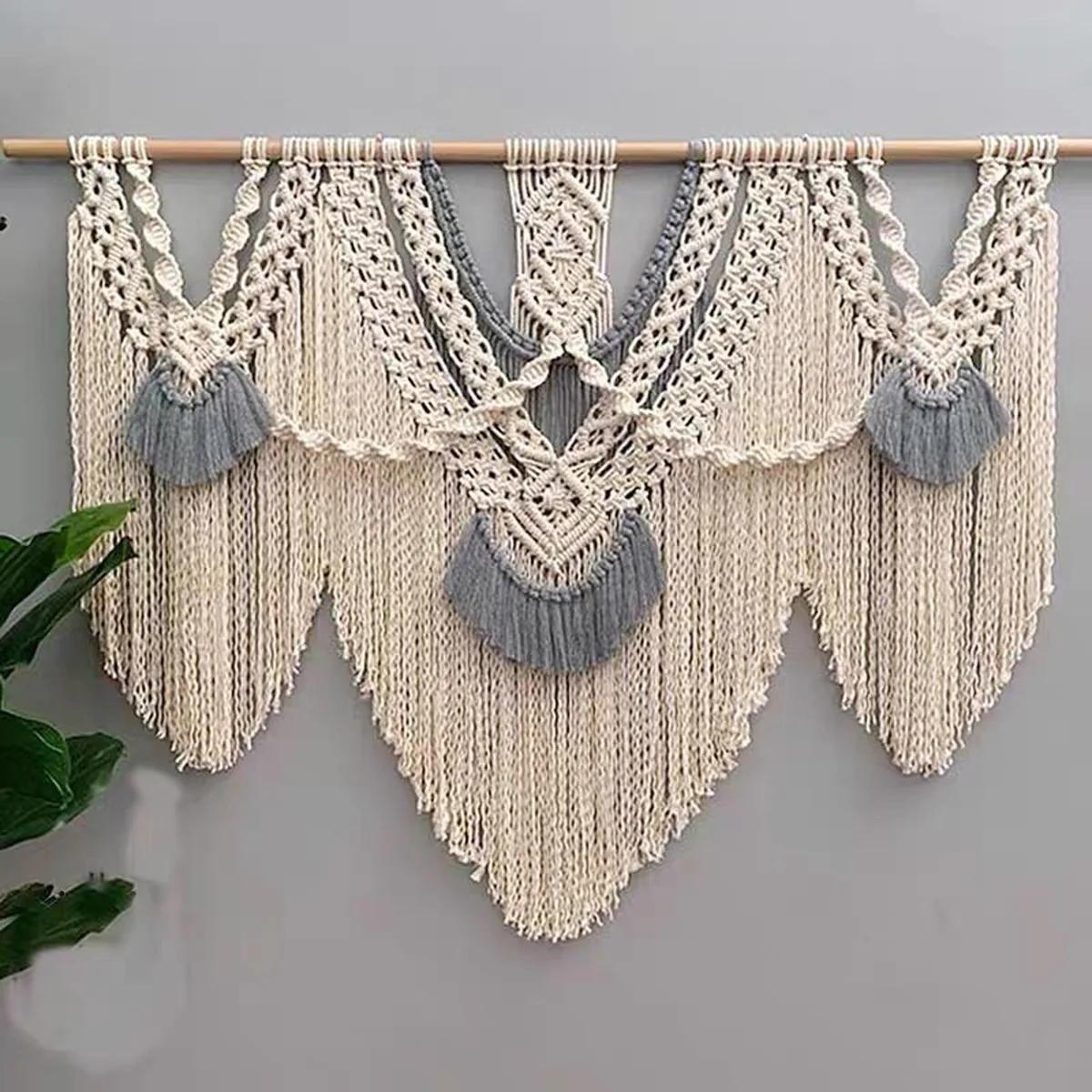 Kolorowy gobelin ścienny z makramy boho z drążkiem 3
