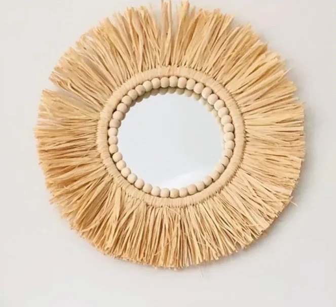 Okrągłe lustro boho ze słomianą ramą – styl nordycki do sypialni Szary
