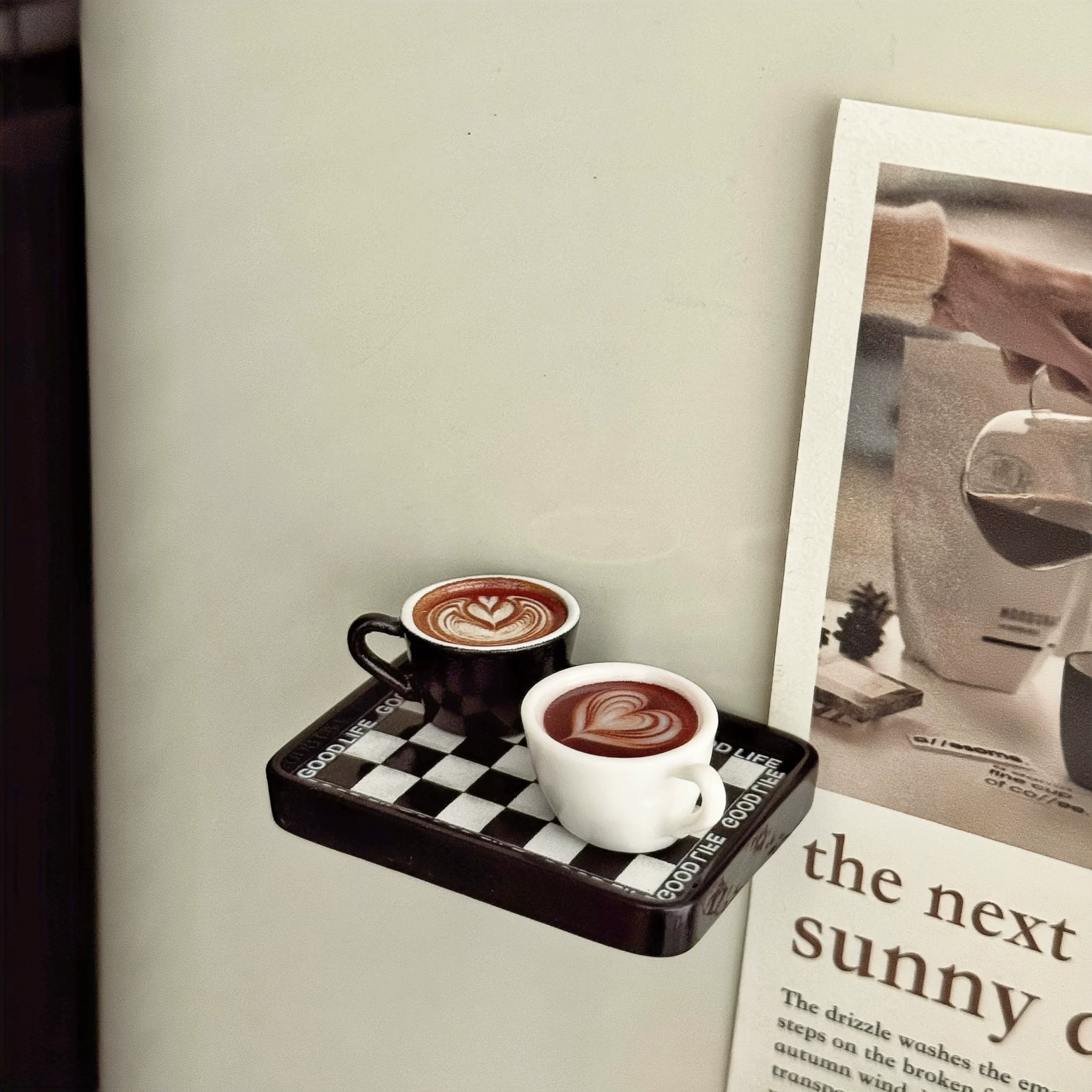 Magnesy na lodówkę w stylu kawiarni miniaturowe ozdoby retro żółty
