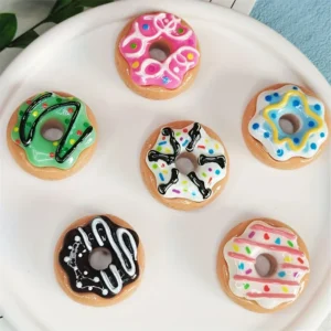 Magnesy na lodówkę pączki, zestaw 6 szt. Biały