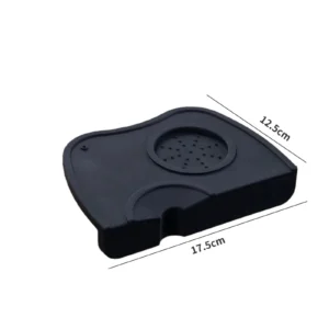 Silikonowa mata pod ubijak do kawy espresso z narożnikiem Medium