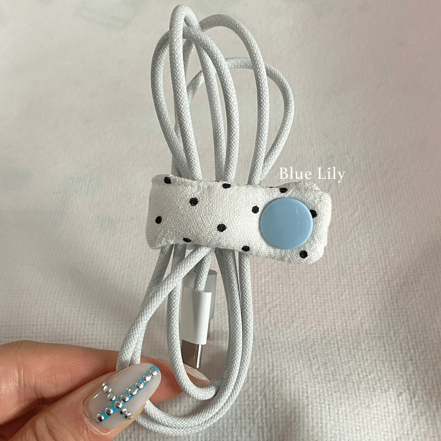 Materiałowy organizer na kable słuchawek i ładowarek — styl INS Fioletowy
