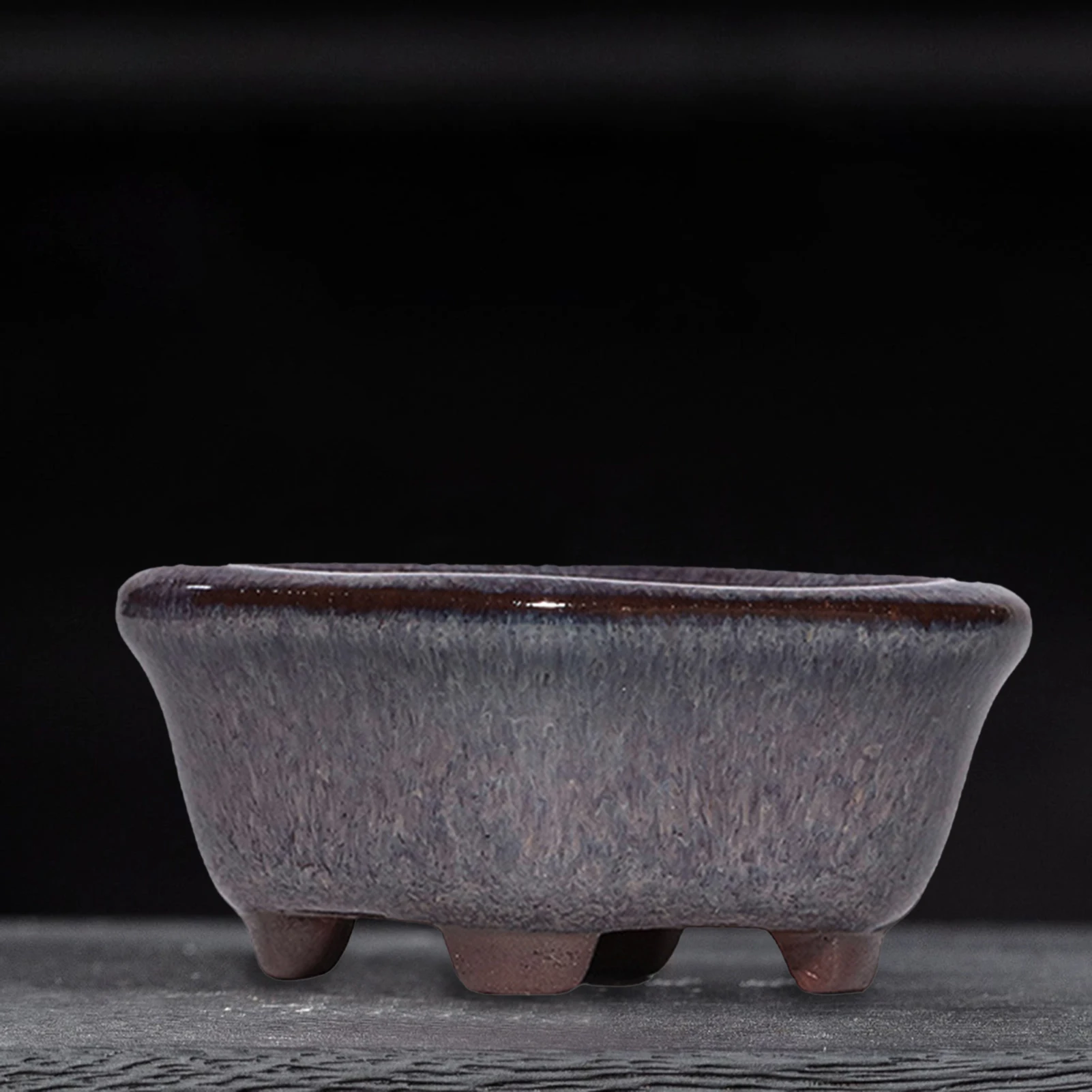 Mini ceramiczna doniczka z gliny purpurowej na sukulenty — dekoracja biurka Burgundia