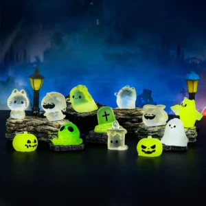 Zestaw 12 mini figurek kotów świecących w ciemności Jasnoszary