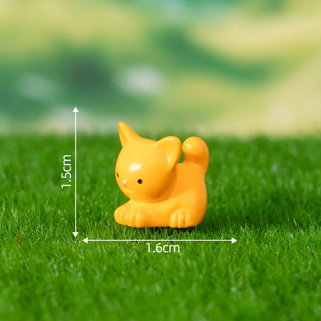 Mini figurki zwierząt – ozdoby do ogrodu i miniaturowych pejzaży Khaki