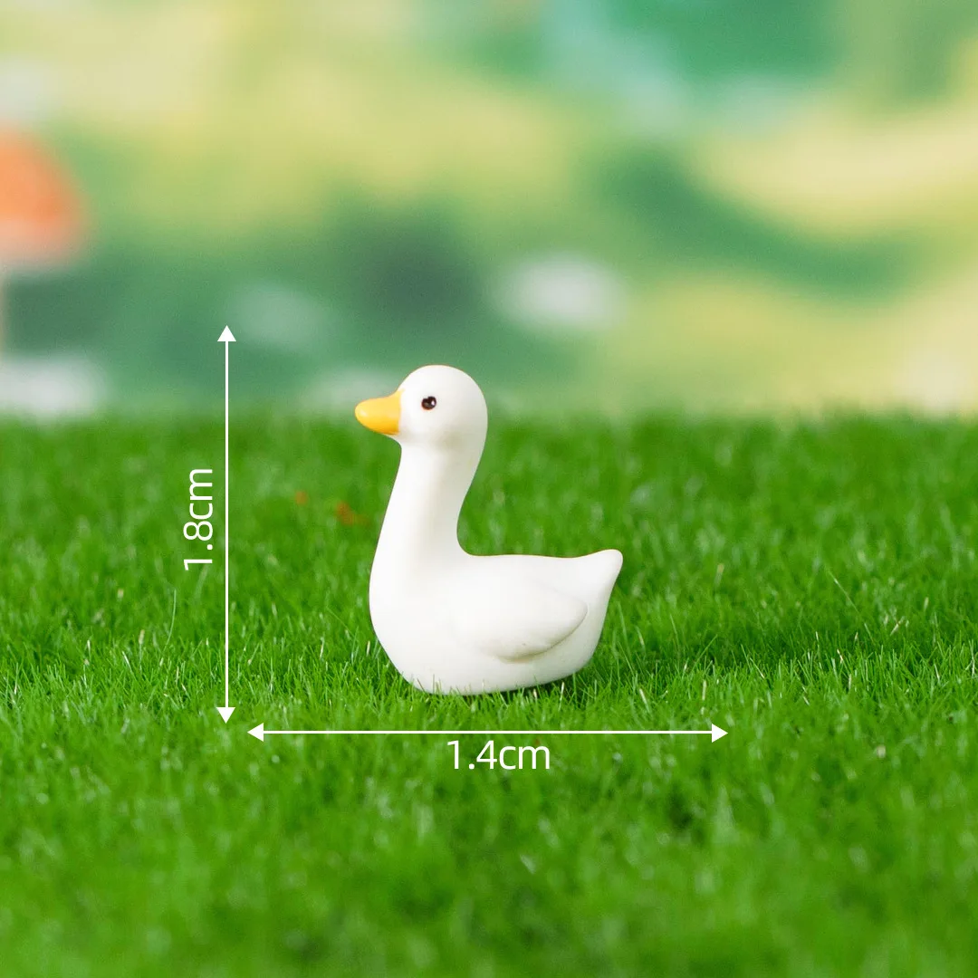 Mini figurki zwierząt – ozdoby do ogrodu i miniaturowych pejzaży Jasnożółty