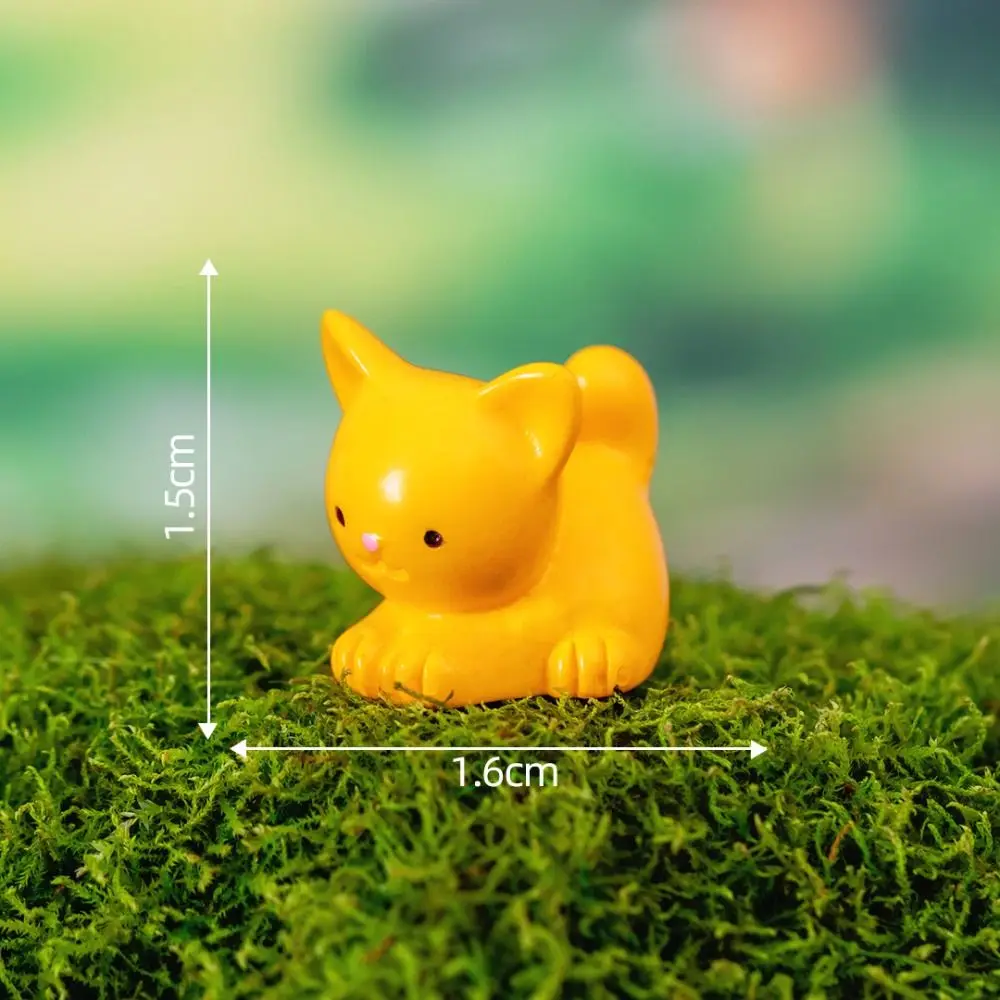 Miniaturowe figurki zwierząt żywiczne — mikro ozdoby do ogrodu i terrarium Lawenda