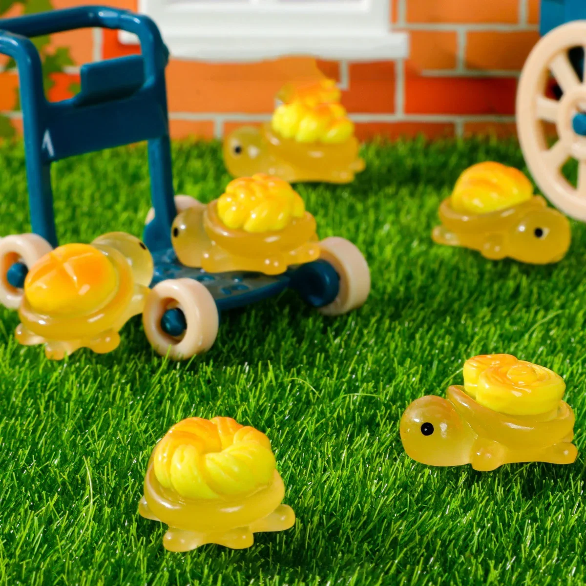 Miniaturowe żółwie morskie z żywicy do akwarium Khaki