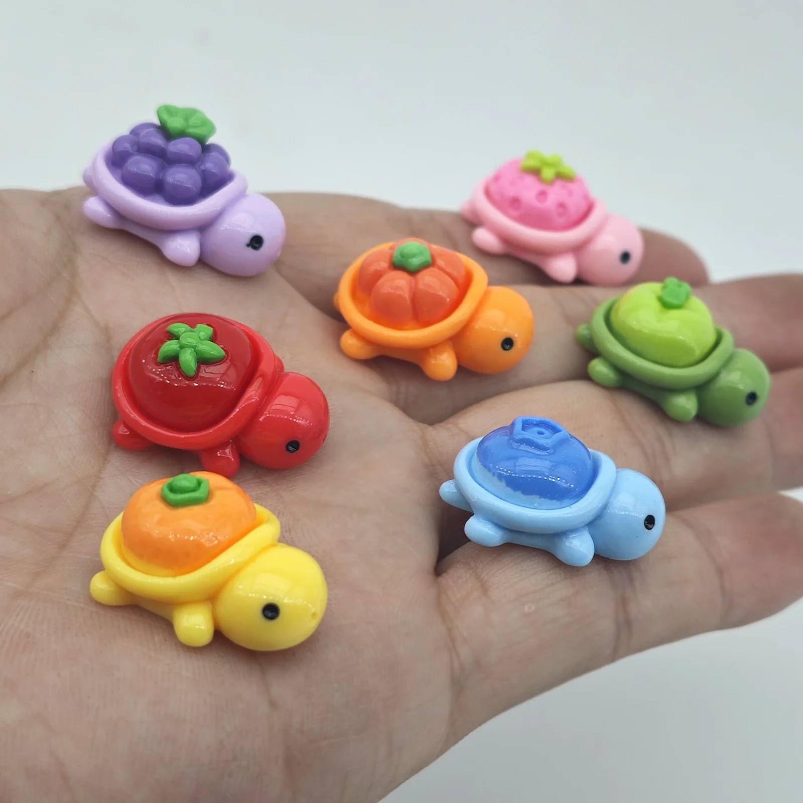 Miniaturowe żółwie morskie z żywicy do akwarium Jasnożółty