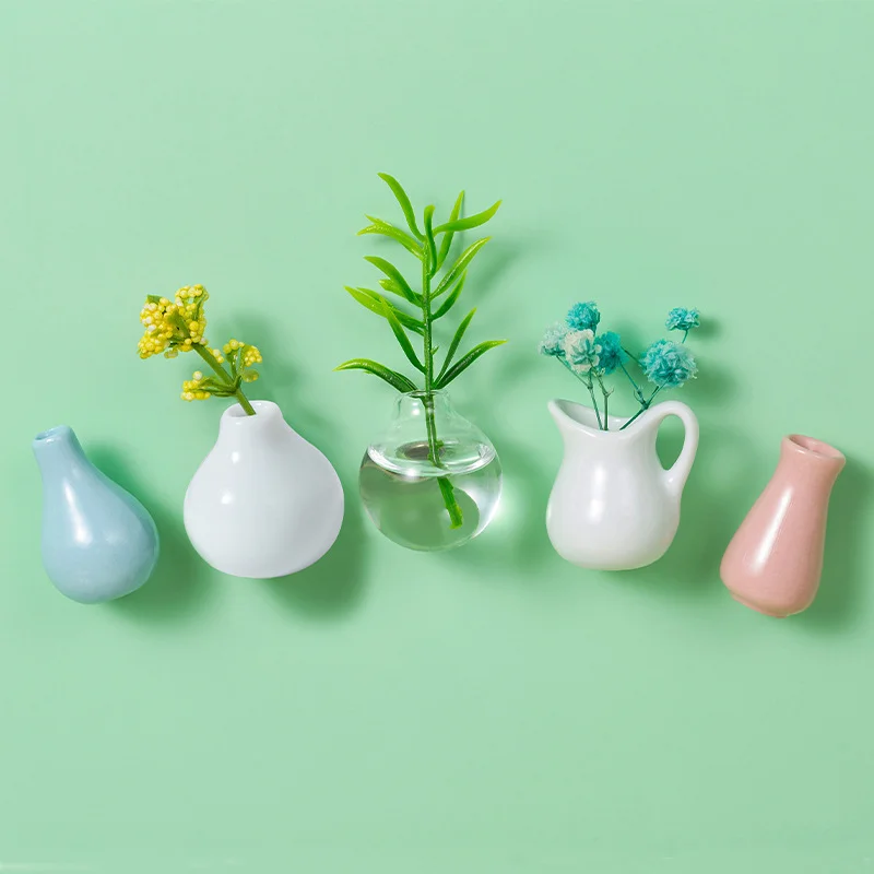 Miniaturowy ceramiczny wazonik magnes na lodówkę Jasnoszary