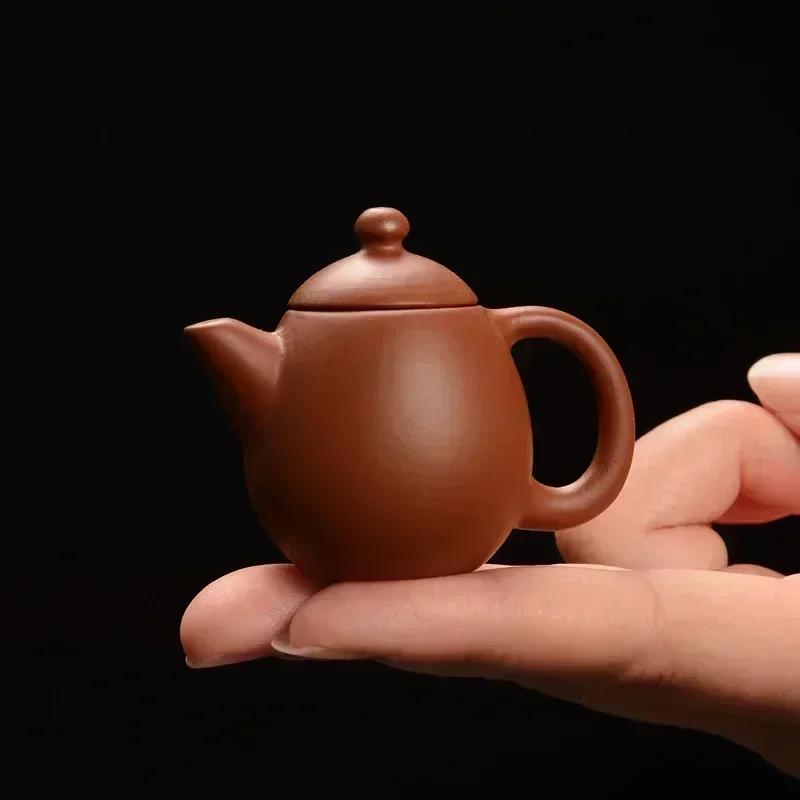 Miniaturowy emaliowany czajniczek ceramiczny na palec – Tea Pet Kolba