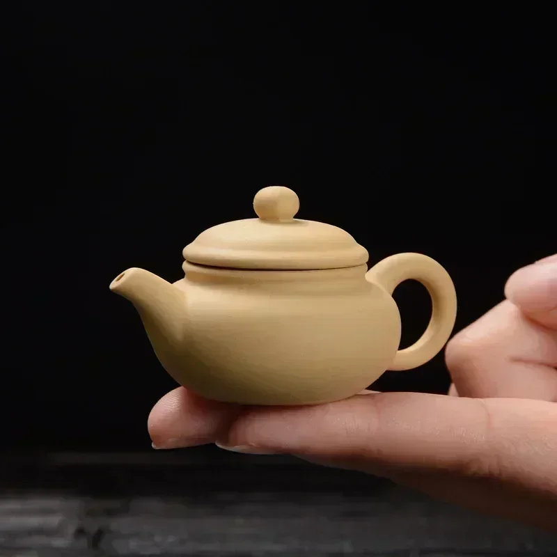 Miniaturowy emaliowany czajniczek ceramiczny na palec – Tea Pet śliwka