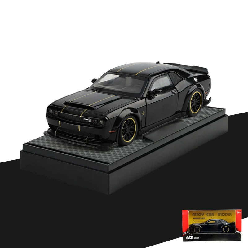 Model auta Dodge Challenger 1:32 metalowy - ozdoba Niebieski