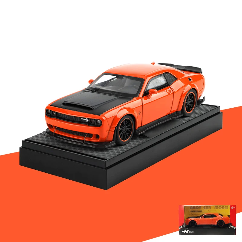 Model auta Dodge Challenger 1:32 metalowy - ozdoba Szary