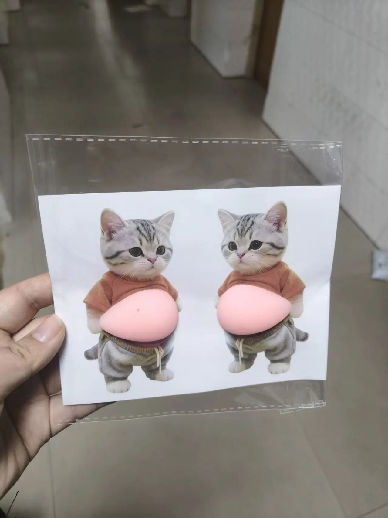 Naklejka 3D z pieskiem Shiba Inu - miękka, zdejmowalna dekoracja Szary