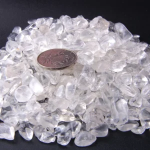 Naturalne kamienie mineralne do akwarium i dekoracji domu Jasnozielony